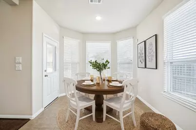 7314 Laguna Lake Drive, Spring, TX 77379 - Photo 10