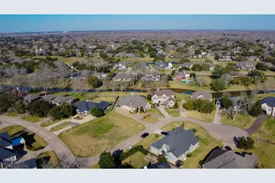 33018 Weatherby Court SW, Fulshear, TX 77441 - Photo 48