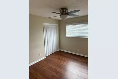 4910 Alamo Drive, Galveston, TX 77551 - Photo 8