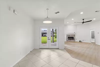 5502 Gum St, Crosby, TX 77532 - Photo 8