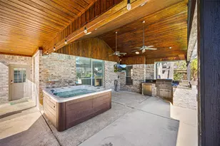 1305 Buttonwood Dr, Friendswood, TX 77546 - Photo 30