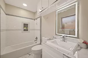 5646 Hazen St, Houston, TX 77081 - Photo 24