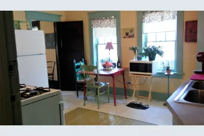 1701 Sylvester Street, Houston, TX 77009 - Photo 8