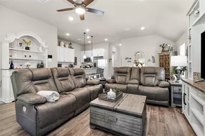 10009 Bigfoot Wallace Drive, Montgomery, TX 77316 - Photo 14