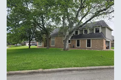 7244 Edgewater Drive, Willis, TX 77318 - Photo 14