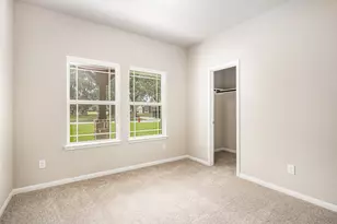 2102 Twin Lakes Blvd, West Columbia, TX 77486 - Photo 12