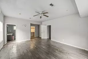 615 Stella St, Baytown, TX 77520 - Photo 16