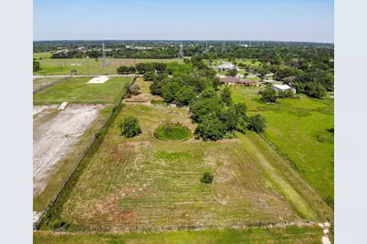 17215 County Road 831, Pearland, TX 77584 - Photo 2