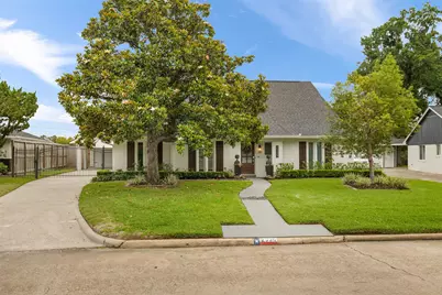 2339 Brookmere Drive, Houston, TX 77008 - Photo 6