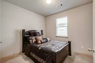 14019 Long Meadow Dr, Houston, TX 77047 - Photo 18