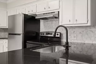 222 Cool Cove, Montgomery, TX 77356 - Photo 6