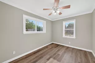 4208 Europa St, Houston, TX 77022 - Photo 18