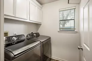 2719 La Branch St, Houston, TX 77004 - Photo 8