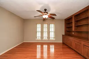 2307 Stephens Grant Dr, Sugar Land, TX 77479 - Photo 12