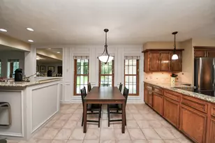 2307 Stephens Grant Dr, Sugar Land, TX 77479 - Photo 10