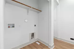 9821 Turnbow St, Houston, TX 77029 - Photo 28