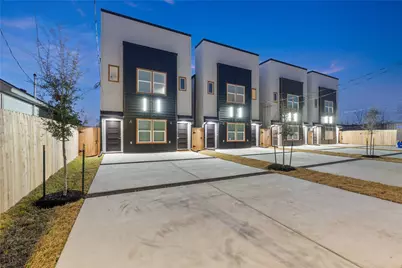 9821 Turnbow Street #AB, Houston, TX 77029 - Photo 32