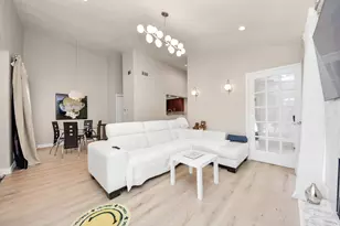 1881 Bering Dr, Houston, TX 77057 - Photo 12