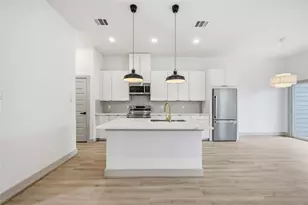 7555 & 7646 Calhoun Rd, Houston, TX 77033 - Photo 6