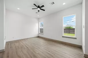 7555 & 7646 Calhoun Rd, Houston, TX 77033 - Photo 12