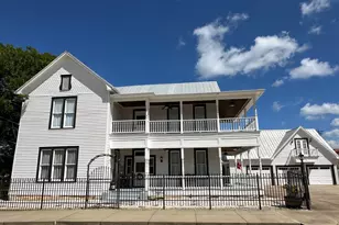 326 W Colorado St, La Grange, TX 78945 - Photo 1