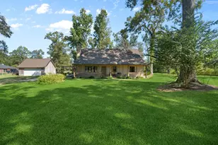 1319 County Rd 6474, Dayton, TX 77535 - Photo 1