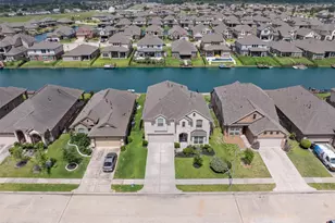 29650 Yaupon Shore Dr, Spring, TX 77386 - Photo 4