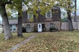 7318 Ironwood Ln, Baytown, TX 77521 - Photo 1