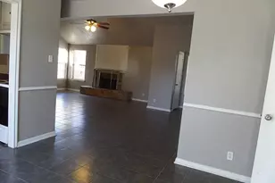8915 Emnora Ln, Houston, TX 77080 - Photo 4