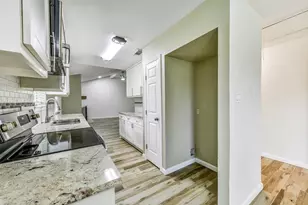 5206 Apple Blossom Ln, Friendswood, TX 77546 - Photo 10