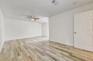 5206 Apple Blossom Ln, Friendswood, TX 77546 - Photo 14