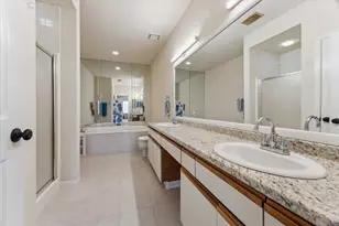 2898 Holly Hall St, Houston, TX 77054 - Photo 22