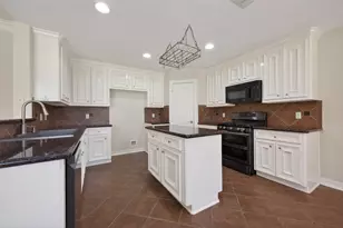 3327 Willowbend Rd, Montgomery, TX 77356 - Photo 14