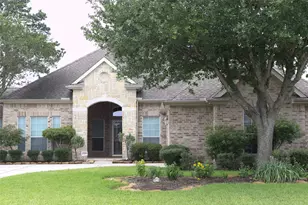 18611 Peralta Hill Ln, Tomball, TX 77377 - Photo 2