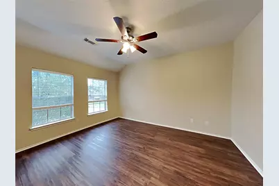 2218 Laurel Oaks Drive, Houston, TX 77014 - Photo 10