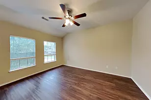 2218 Laurel Oaks Dr, Houston, TX 77014 - Photo 10