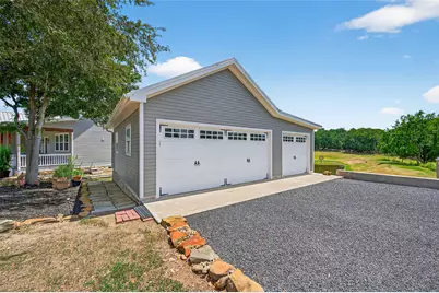 1012 Konetzke Lane, La Grange, TX 78945 - Photo 4
