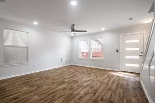 1422 Ruthven St, Houston, TX 77019 - Photo 8