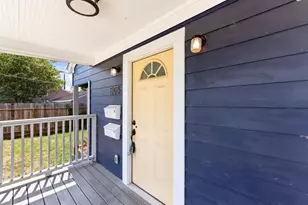 1305 Idylwild St, Houston, TX 77009 - Photo 2
