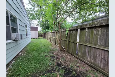822 Woodhue Street, Channelview, TX 77530 - Photo 12