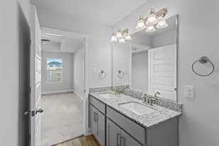 2233 W Post Oak Cir, Dayton, TX 77535 - Photo 22