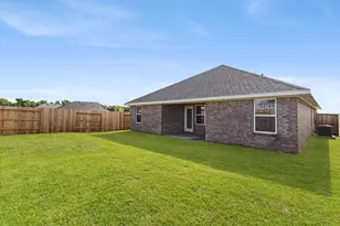 2233 W Post Oak Cir, Dayton, TX 77535 - Photo 24