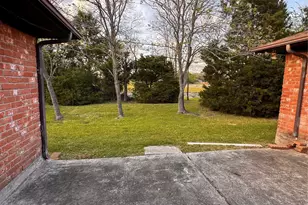3400 Coachman Dr, Baytown, TX 77521 - Photo 6