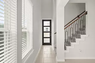 417 W Pk Hl, Stafford, TX 77477 - Photo 2