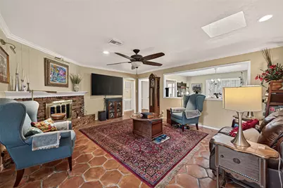 10062 Warwana Road, Houston, TX 77080 - Photo 6