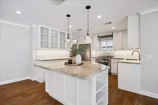 10106 Candlewood Dr, Houston, TX 77042 - Photo 8