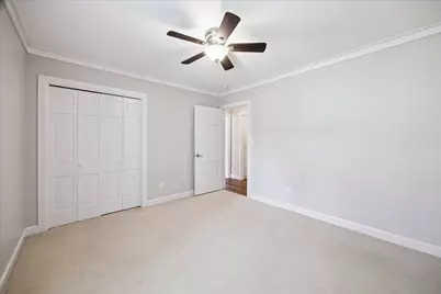 10106 Candlewood Drive, Houston, TX 77042 - Photo 16