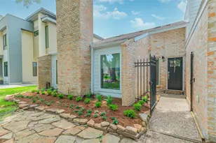 13919 Swiss Hill Dr, Houston, TX 77077 - Photo 1