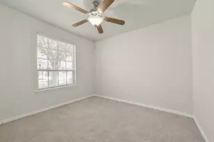 12422 Upland Rapids Dr, Houston, TX 77089 - Photo 6