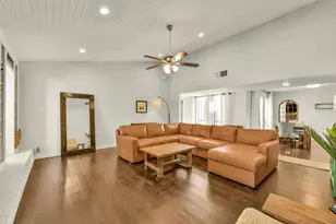 15719 Stonehaven Dr, Houston, TX 77059 - Photo 6